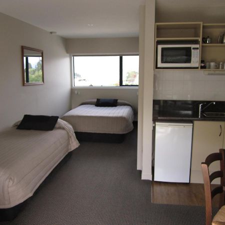 Four Seasons Motel Queenstown Exterior photo