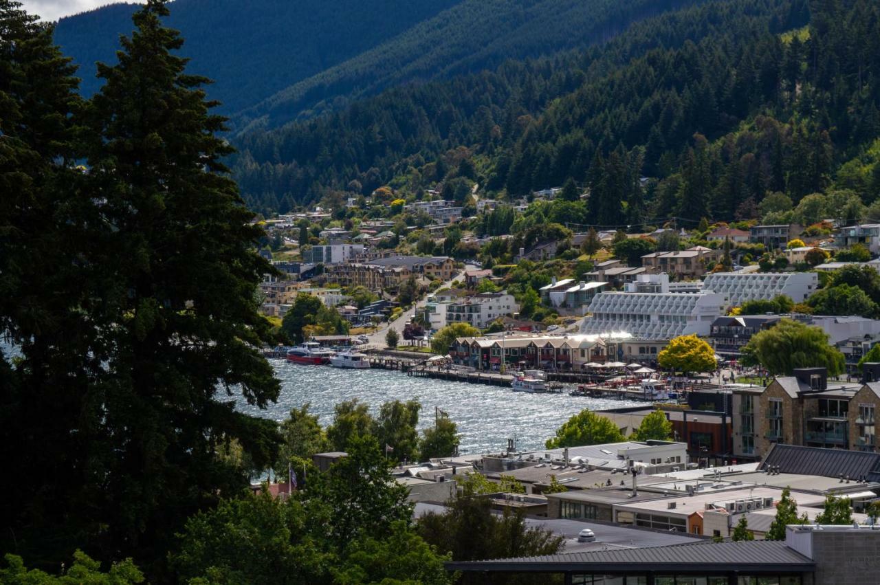 Four Seasons Motel Queenstown Exterior photo